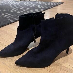 Charles heeled booties